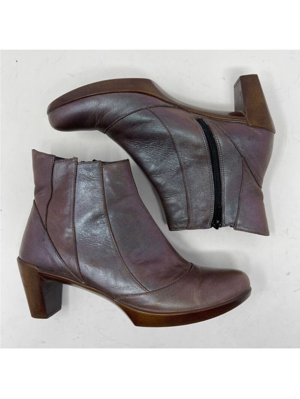 Naot Footwear Gema Porcini Leather Boot Irridescent Ankle Boots, size 37